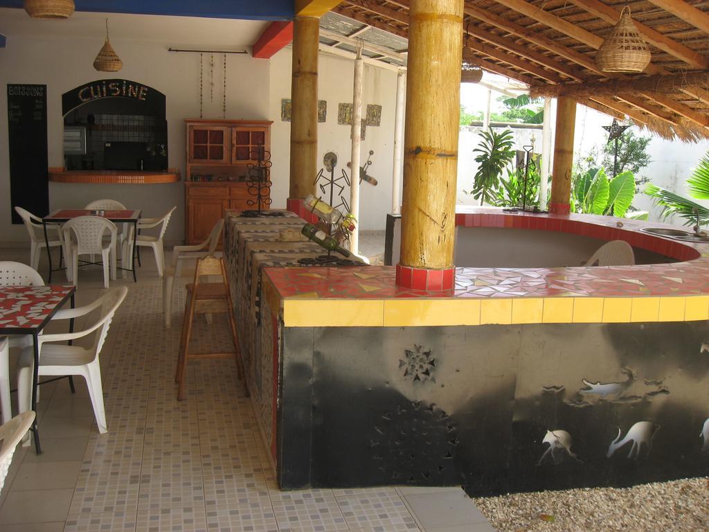 Babao Hotel M'Bour Ngoại thất bức ảnh