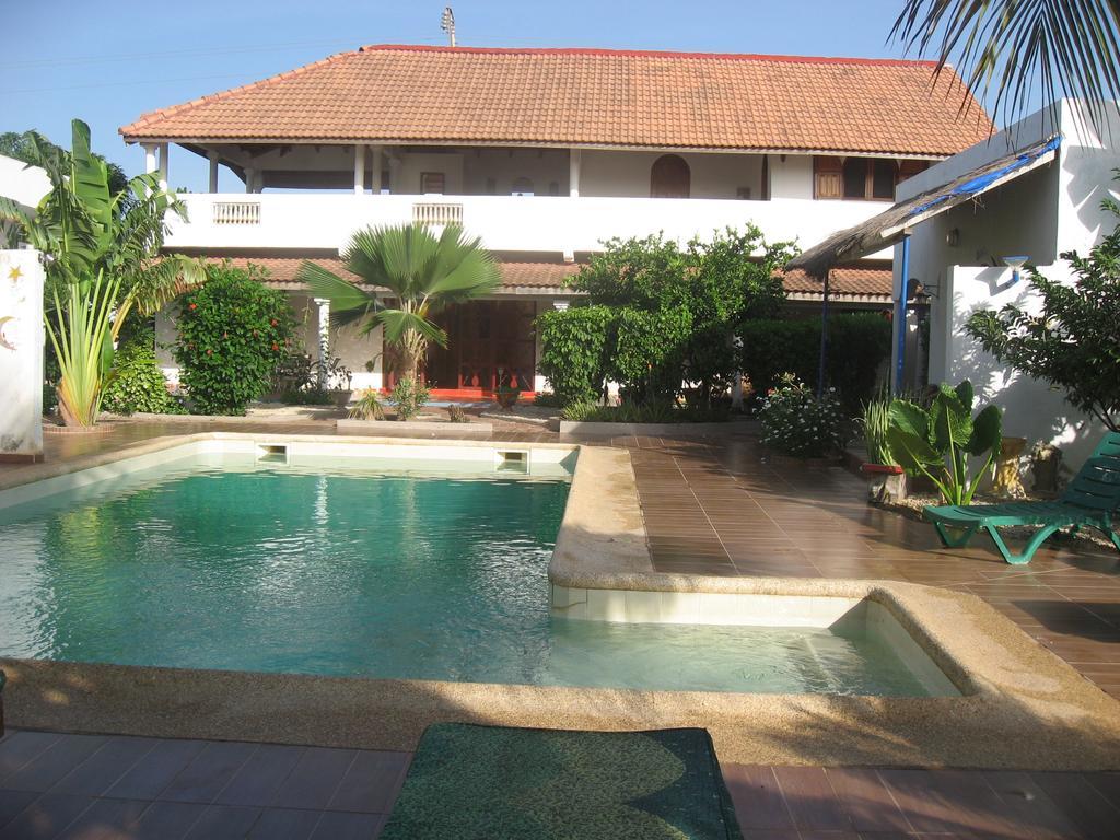 Babao Hotel M'Bour Ngoại thất bức ảnh