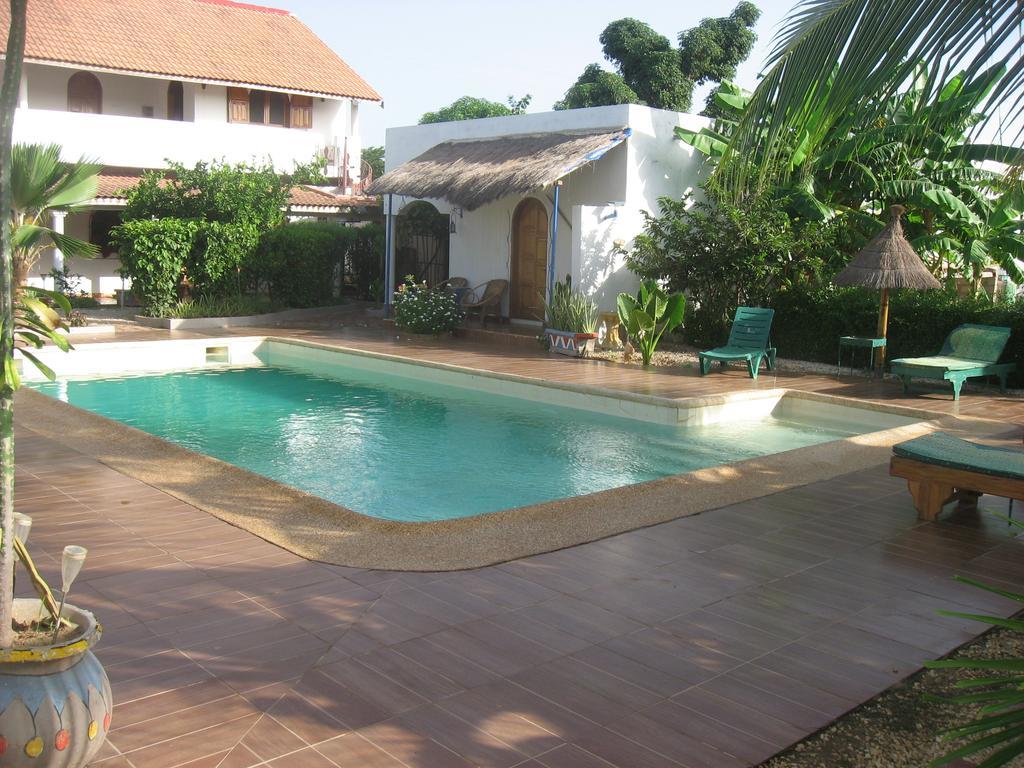 Babao Hotel M'Bour Ngoại thất bức ảnh
